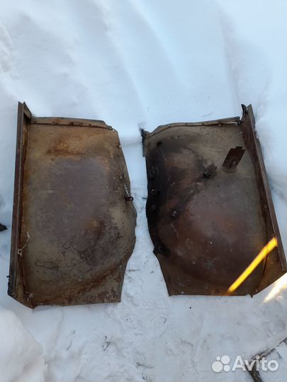 Брызговики передних крыльев УАЗ-469