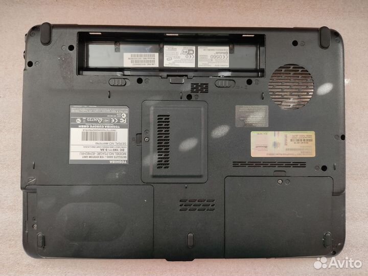 Поддон для ноутбука Toshiba Satellite A300-1ев