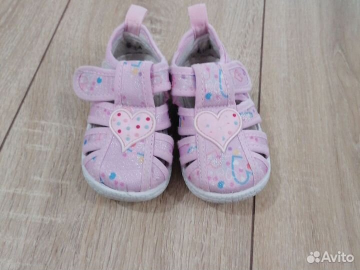 Босоножки для девочки