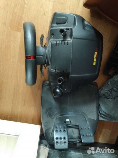 Игровой руль logitech