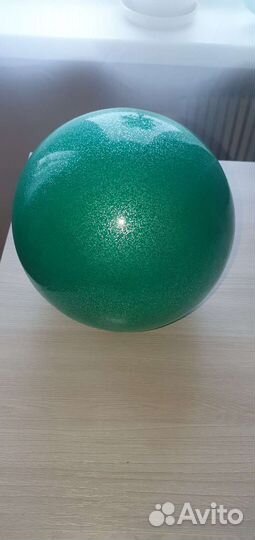 Гимнастический мяч