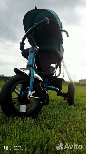 Трехколесный велосипед