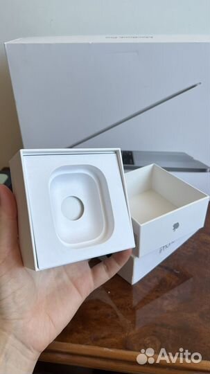 Коробки от apple