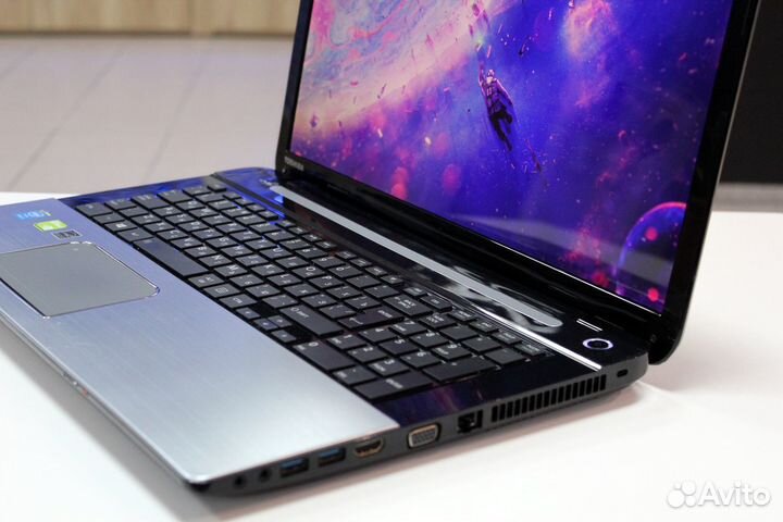 Ноутбук Intel Core i5/ 17.3/ Nvidia/ Full HD
