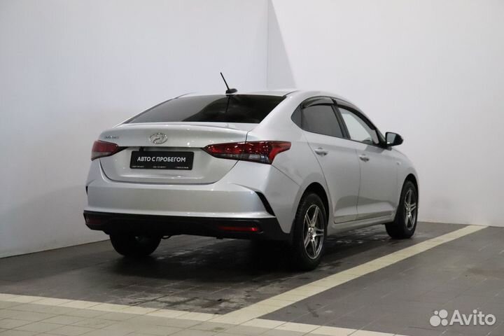 Hyundai Solaris 1.6 AT, 2021, 92 120 км