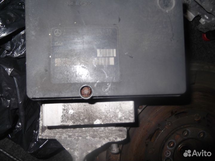 Блок абс Мерседес С/W203 A2035451632