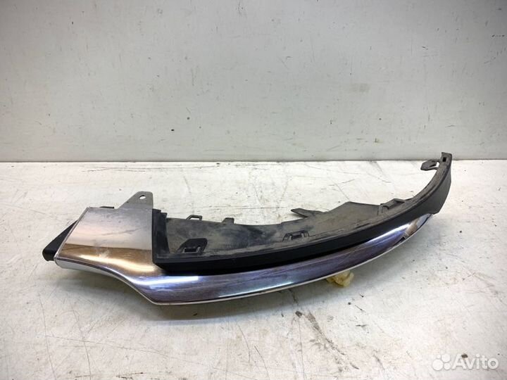 Молдинг бампера передний левый Mercedes-Benz Gle