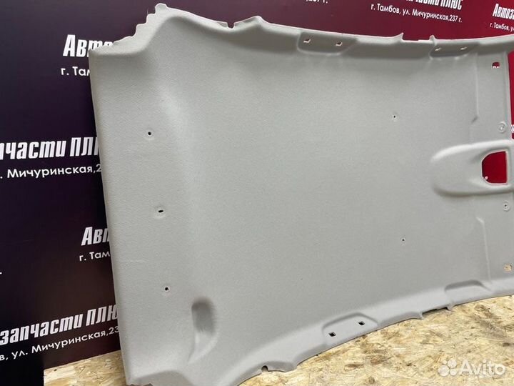 Обшивка потолка LADA X-Ray