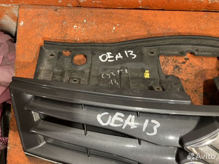 Решетка радиатора Suzuki Grand Vitara