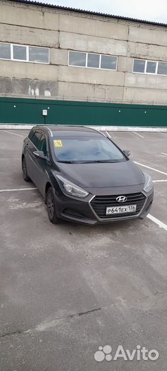 Водитель с личным легковым автомобилем