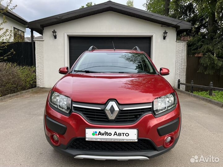 Renault Sandero Stepway 1.6 AT, 2017, 14 750 км
