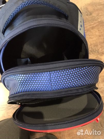 Рюкзак школьный