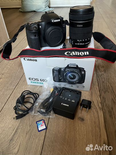Зеркальный фотоаппарат canon 60d