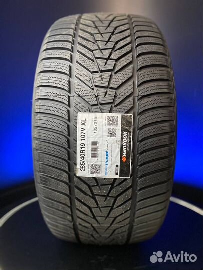 Hankook Winter I'Cept Evo 3 W330 285/40 R19 107V