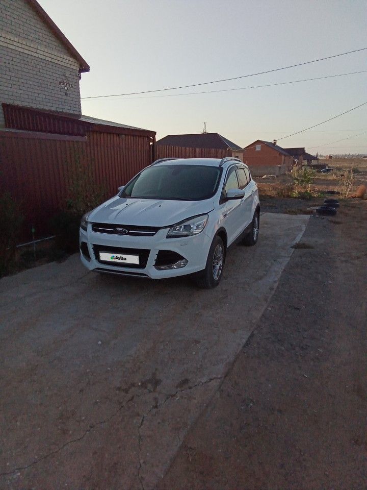 Ford Kuga: фото владельца