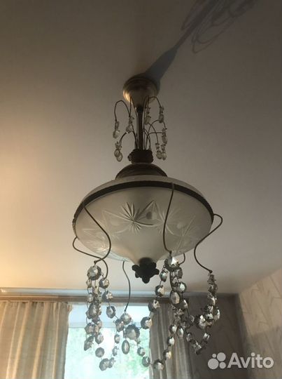 Старинная люстра