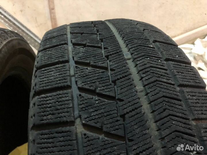 Bridgestone Blizzak VRX 205/55 R16