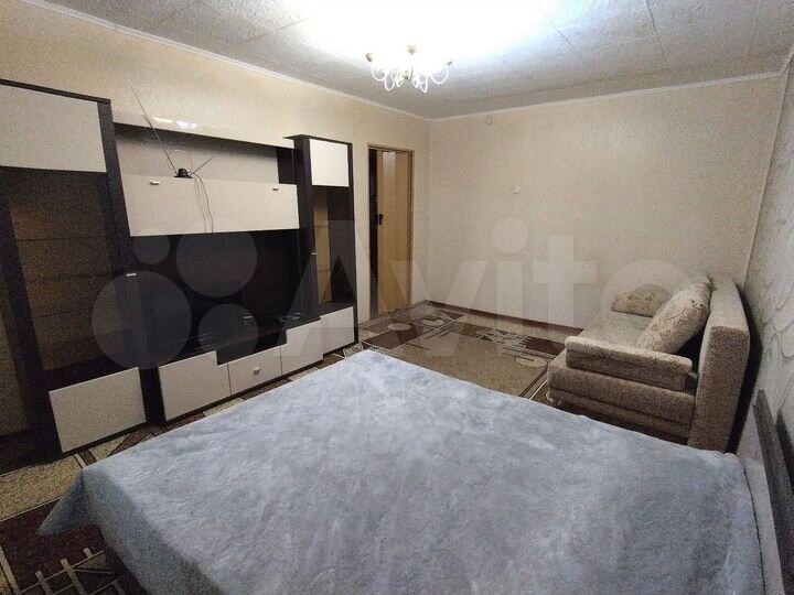 2-к. квартира, 50 м², 1/5 эт.