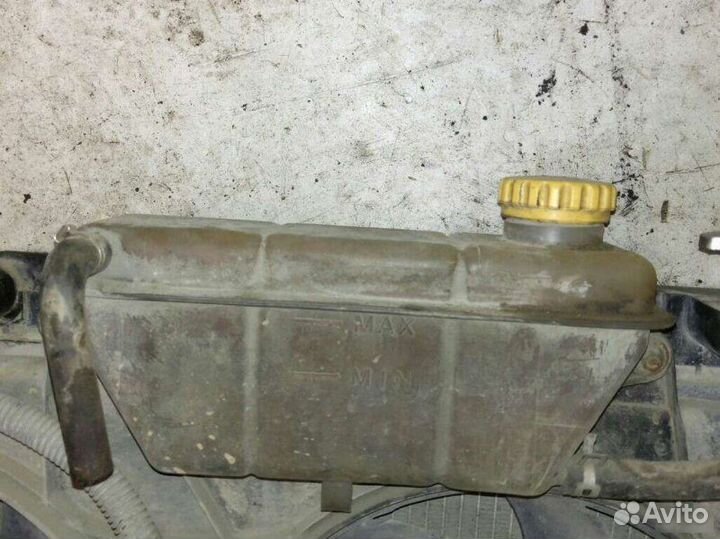 Расширительный бачок Chery Indis SQR473F 2011