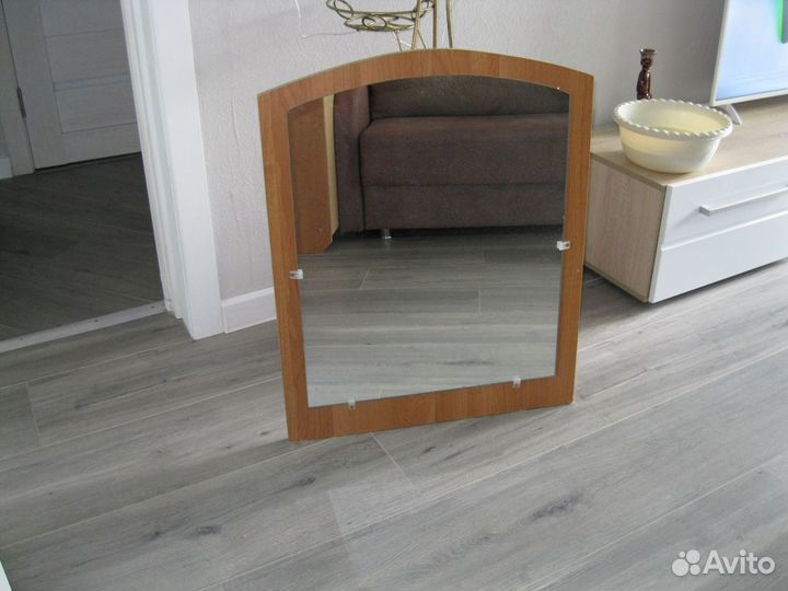 Зеркало навесное