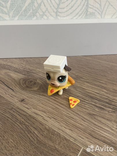 Littlest pet shop фикурка