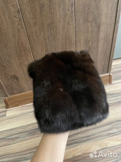 Меховая шапка