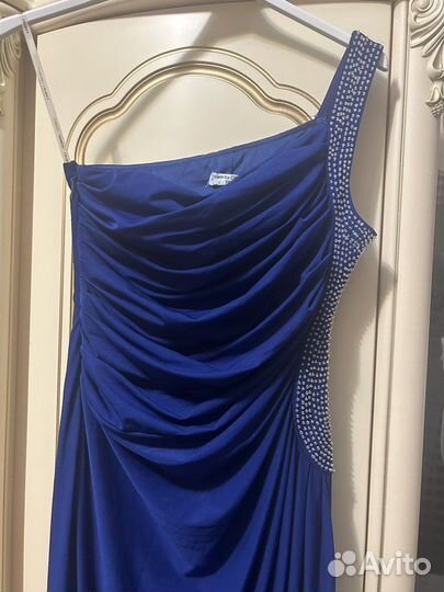 Вечернее платье длинное 42