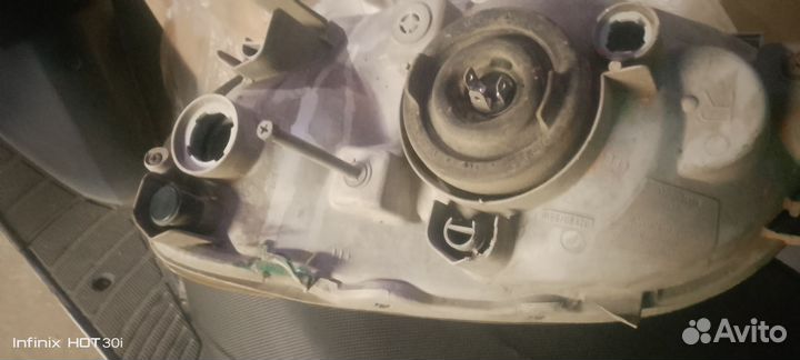 Фара Toyota Raum кузов EXZ10