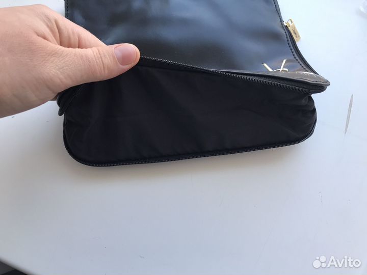 Косметичка yves saint laurent новая