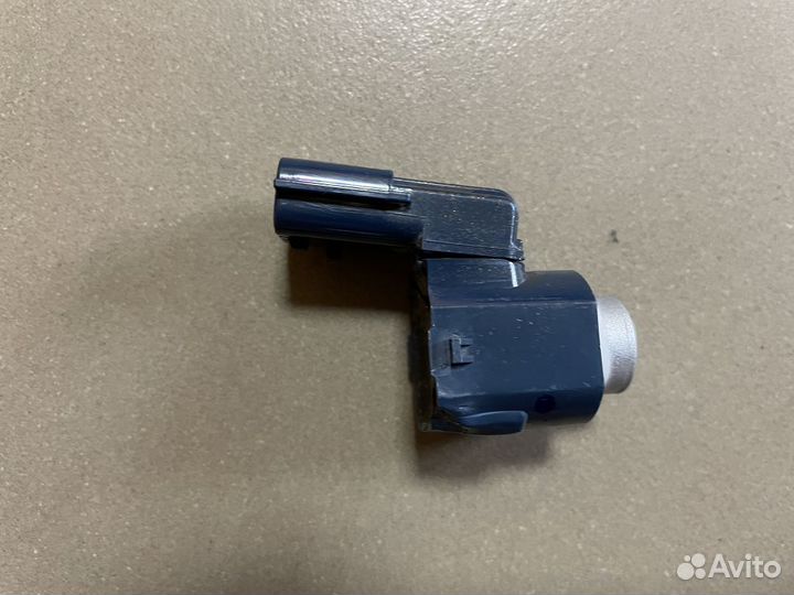 Mitsubishi Outlander Датчик парковки