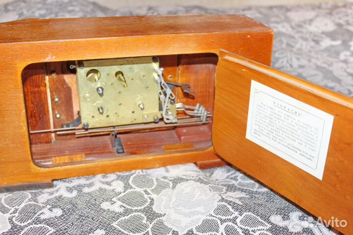 Часы каминные Владимир с боем 1952г