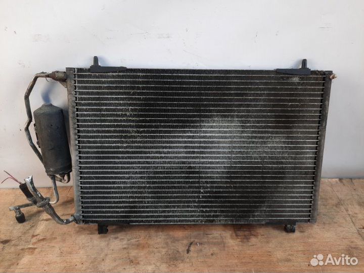 Радиатор кондиционера Peugeot 206 кабриолет 2.0