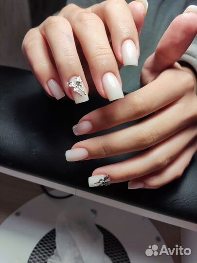 Мастер маникюра и педикюра