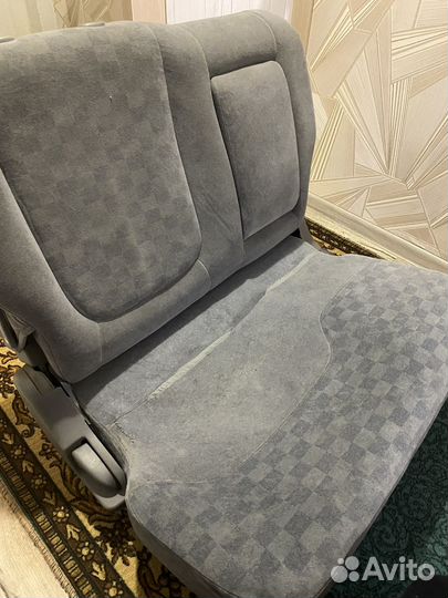 Сиденья nissan прессаж