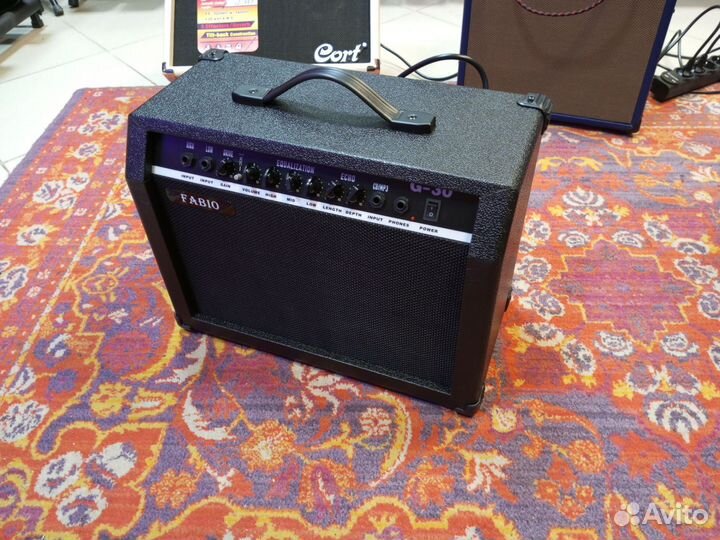 Комбоусилитель гитарный 30 Ватт Fabio