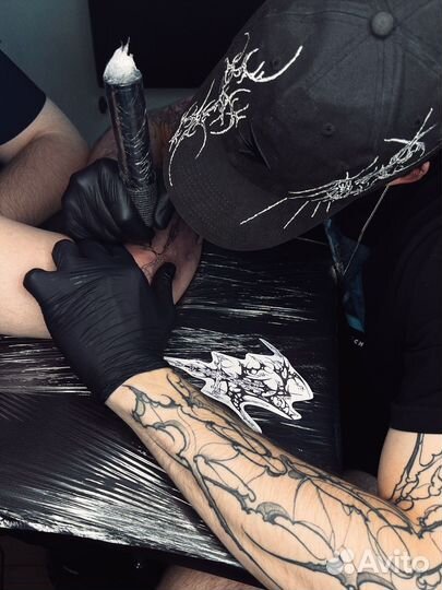 Модель на тату