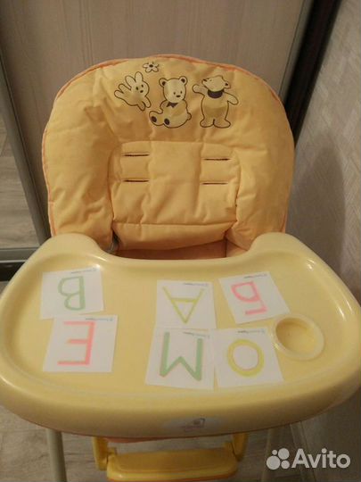 Детский стульчик для кормления