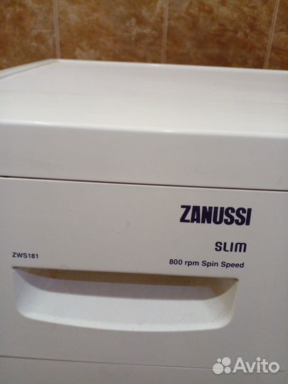 Стиральная машина zanussi