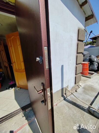 Дверь входная металлическая с терморазрывом