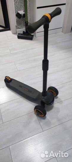 Самокат детский трехколесный