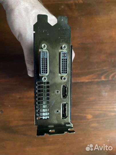 Видеокарта asus GTX 670 2Gb