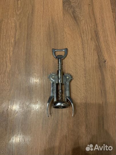 Советская надежная открывалка со штопором