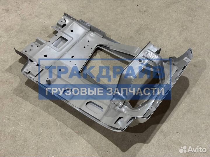 Бампер Шакман Х3000 левая часть (белый)
