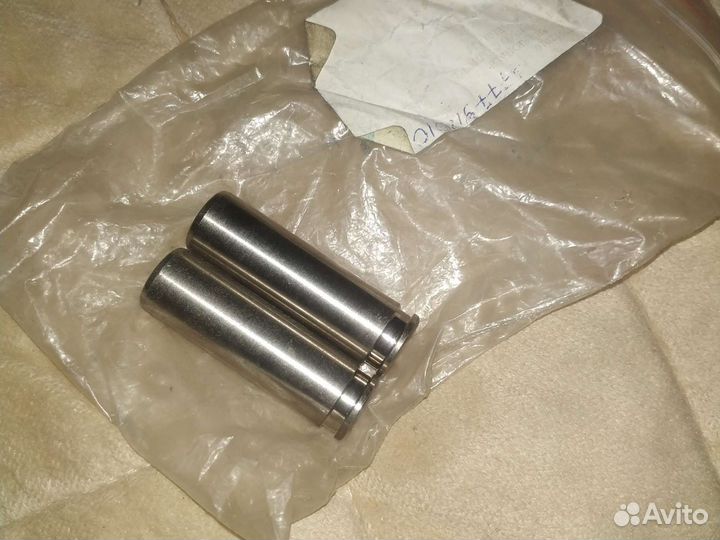 Направляющая заднего суппорта toyota