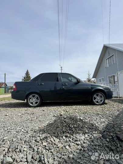 LADA Priora 1.6 МТ, 2013, 180 000 км