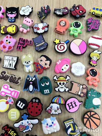 Украшение кроксов Crocs Джиббитсы jibbitz много