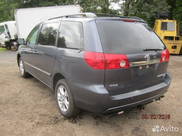 Разбор на запчасти Toyota Sienna 2