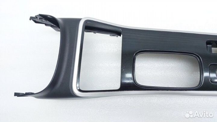 Б/У Б/У Накладка консоли Состояние отличное