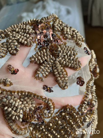 Салфетка декоративная расшитая Турция