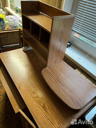 Компьютерный стол